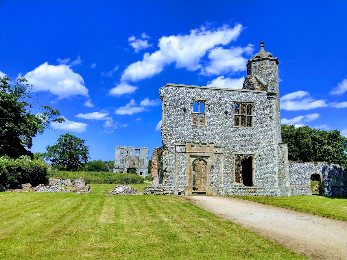 Baconsthorpe Castle, further view