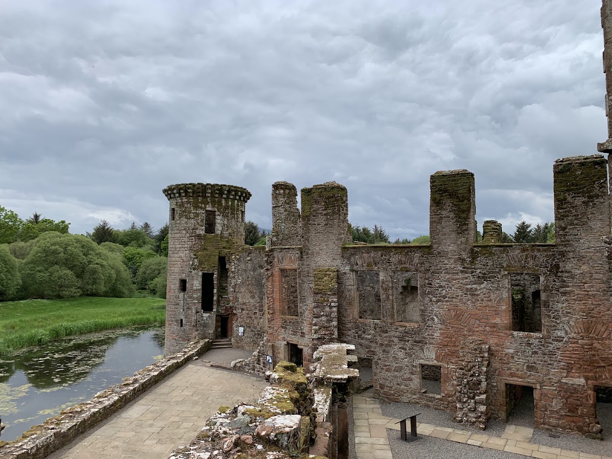 Caerlaverock Castle, further view