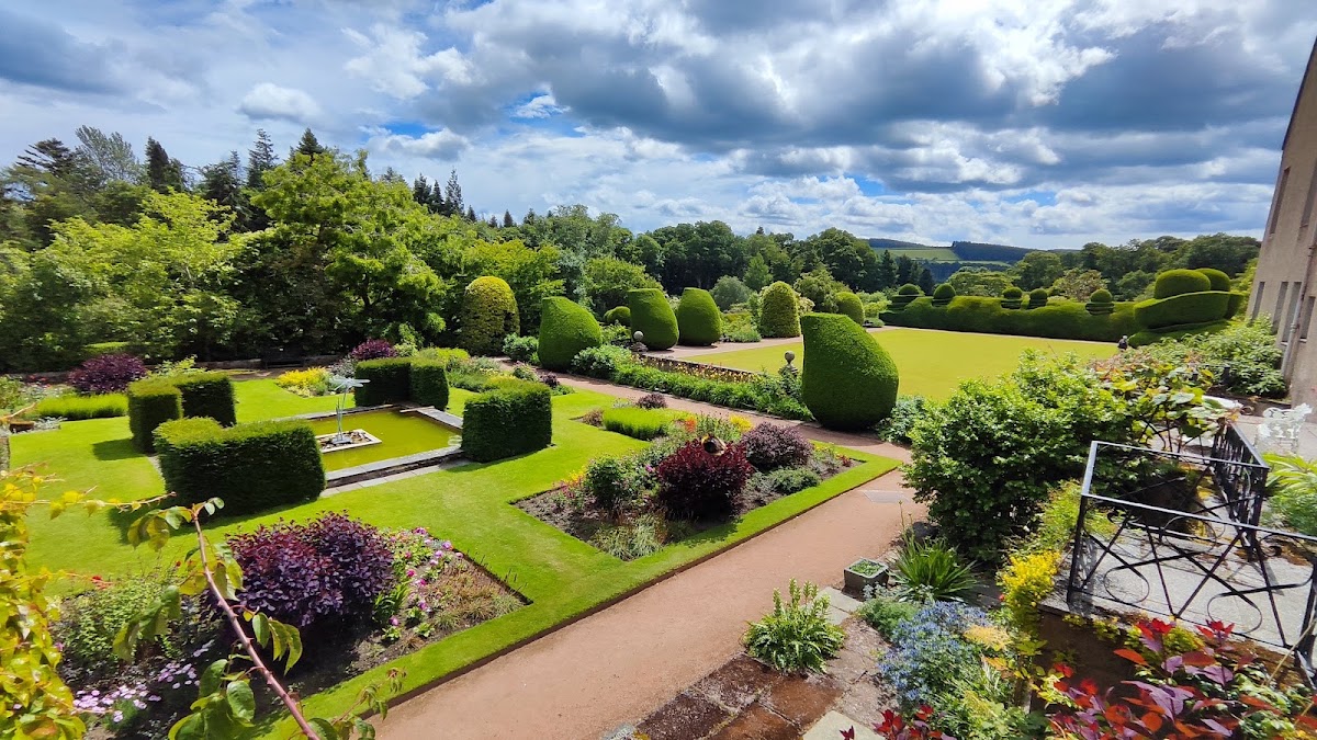 Crathes Castle, further view