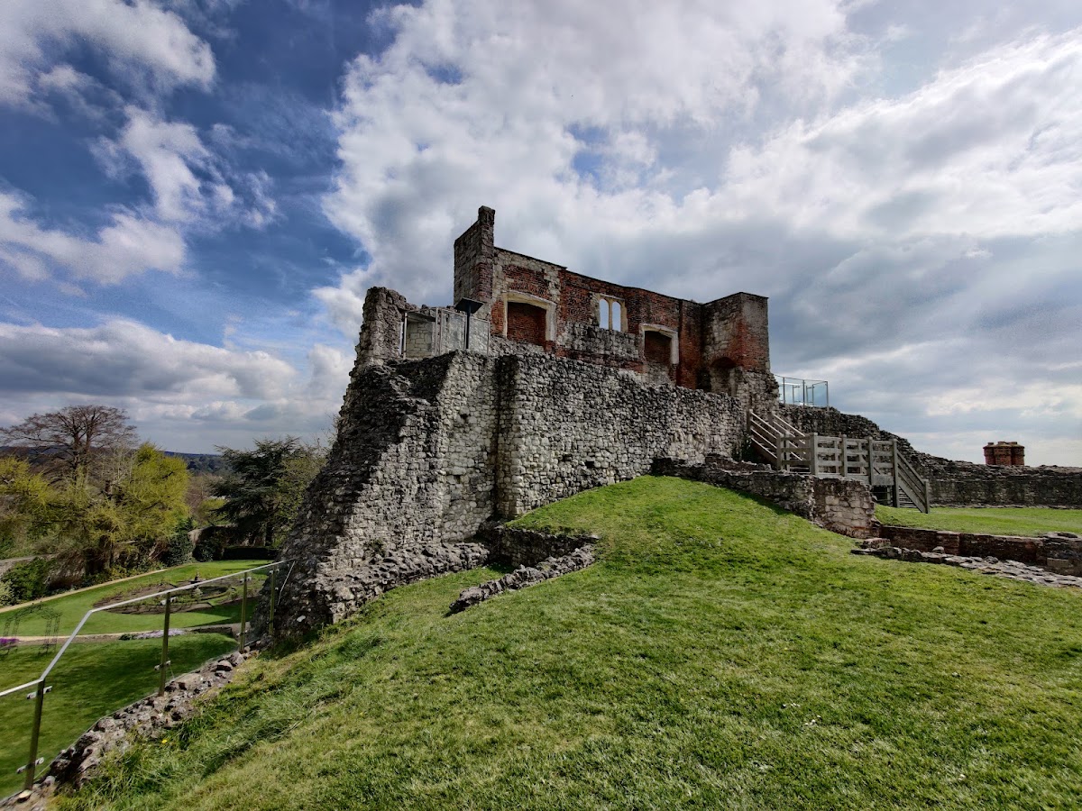 Farnham Castle Keep, further view