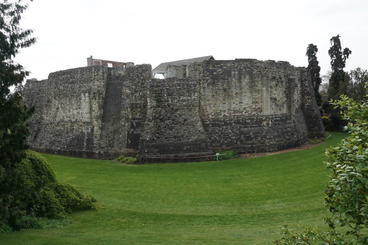 Farnham Castle Keep, further view