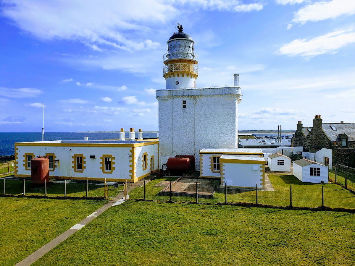 Kinnaird Head Castle Lighthouse, further view