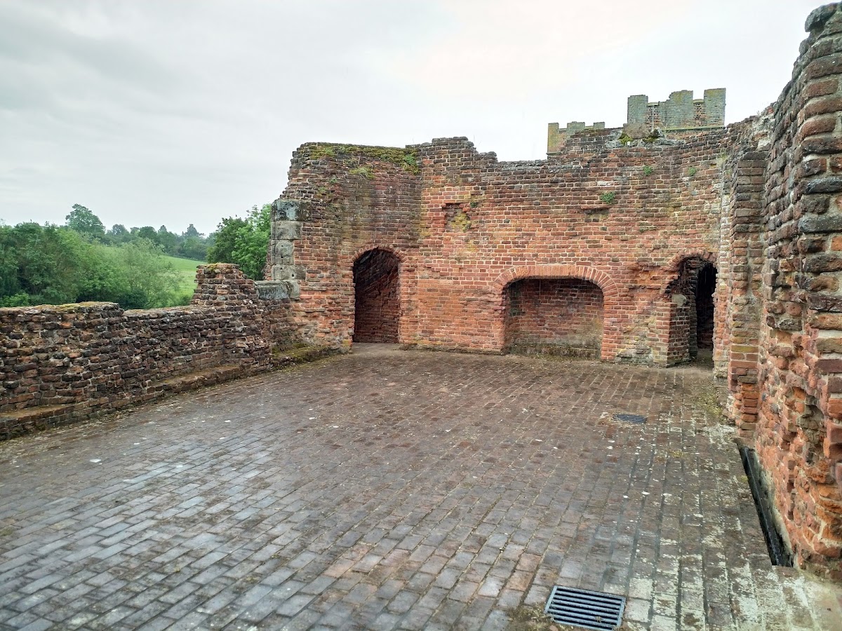 Kirby Muxloe Castle, further view