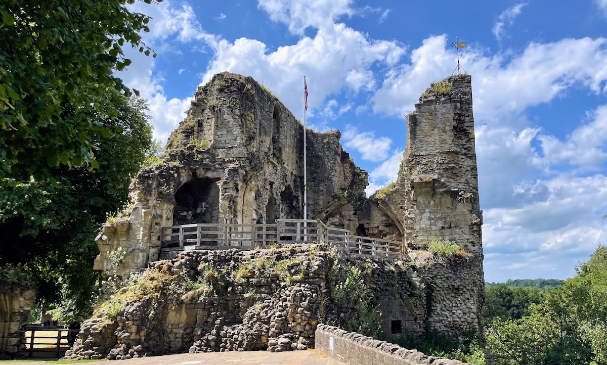 Knaresborough Castle, further view