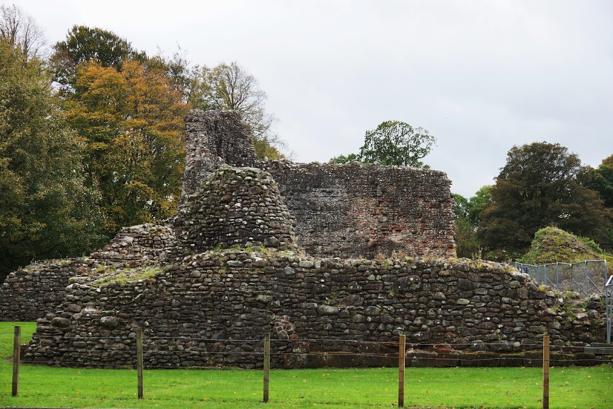 Lochmaben Castle, further view