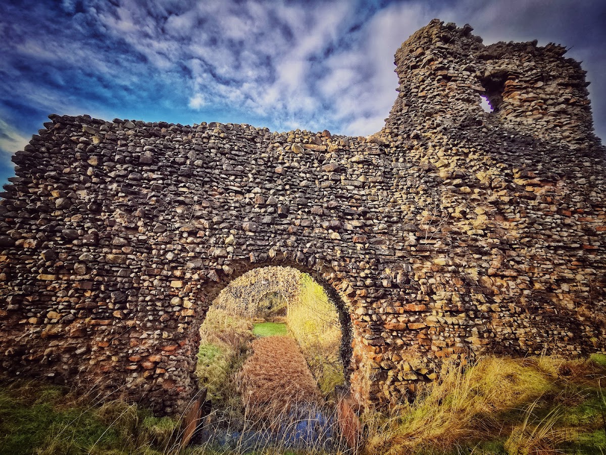 Lochmaben Castle, further view