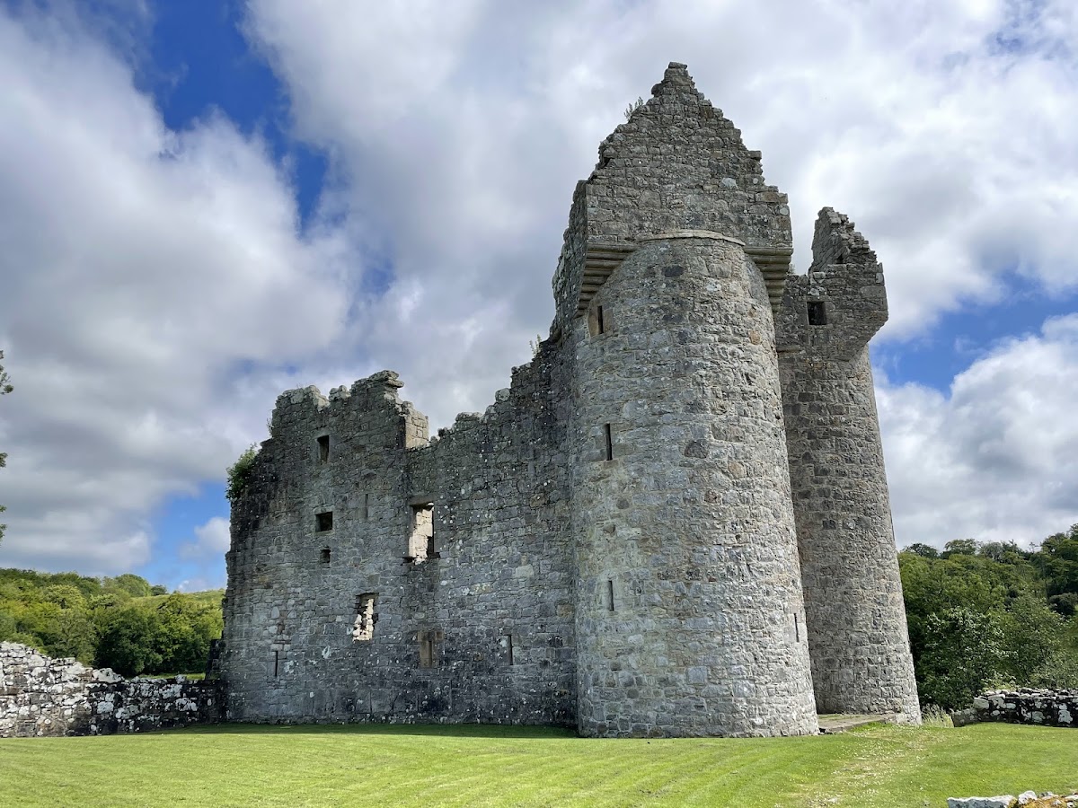 Monea Castle