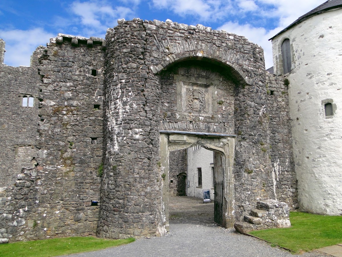 Oxwich Castle, further view