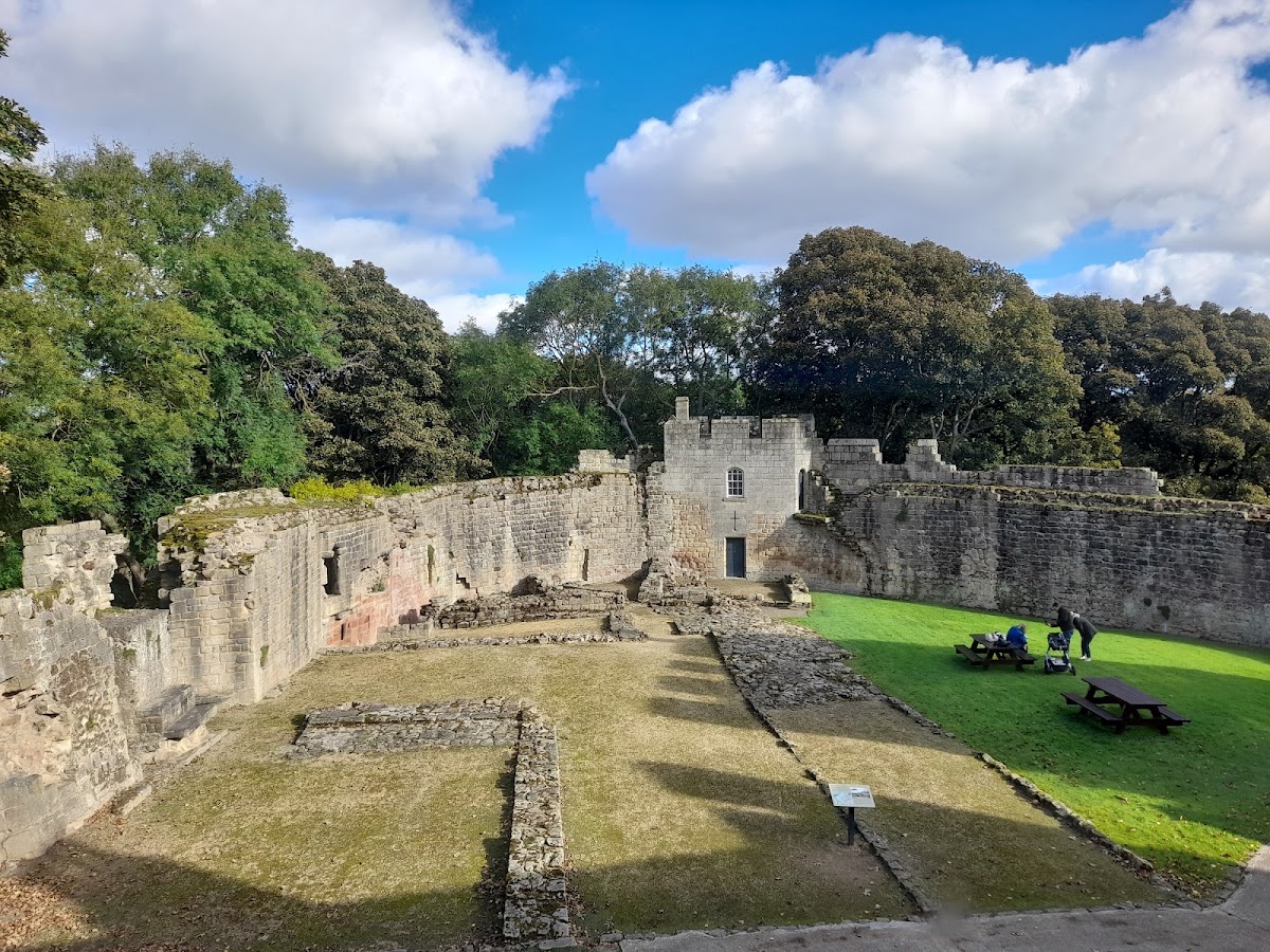 Prudhoe Castle, further view