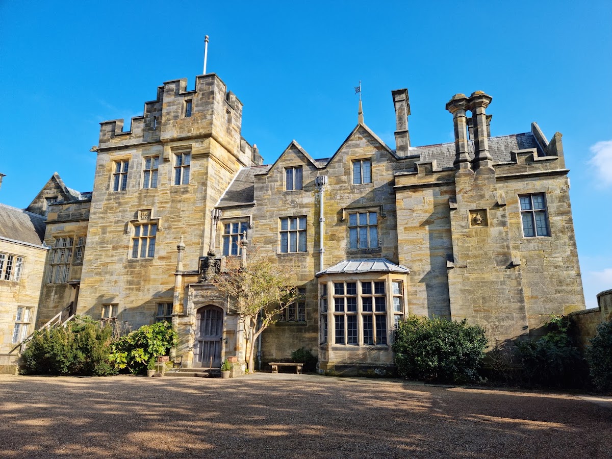 Scotney Castle, further view