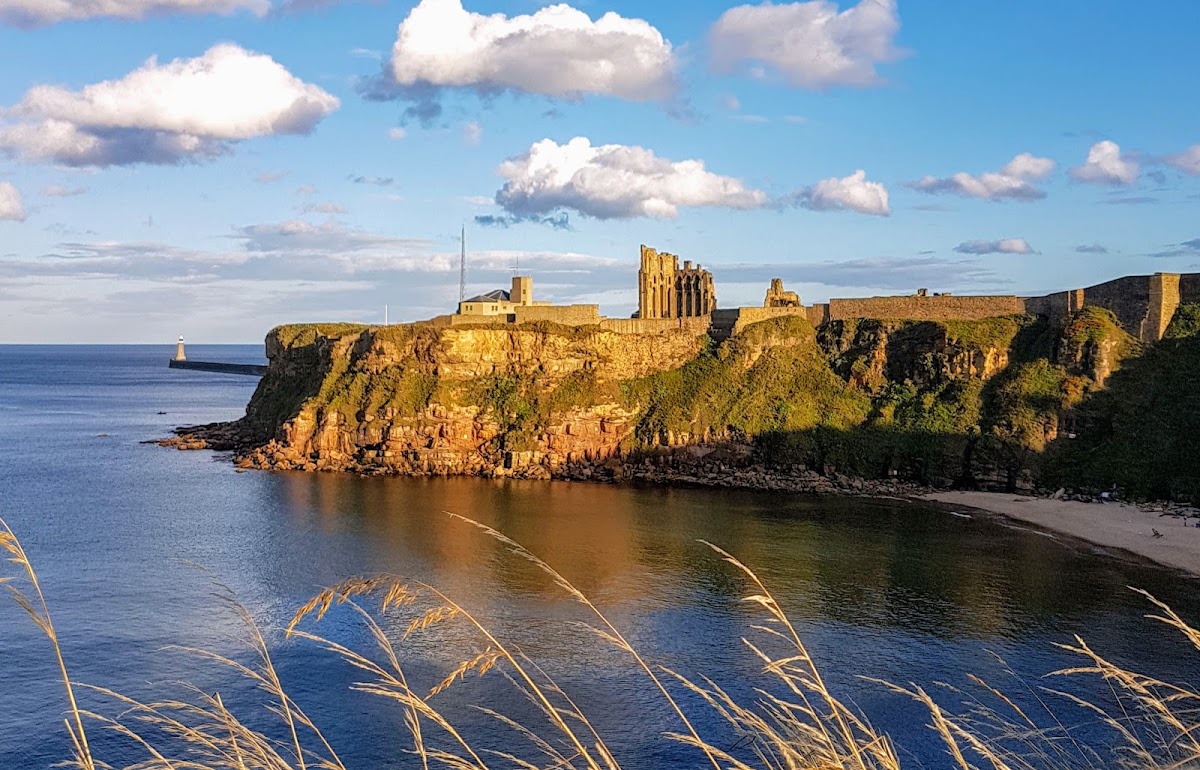 Tynemouth Priory and Castle, further view