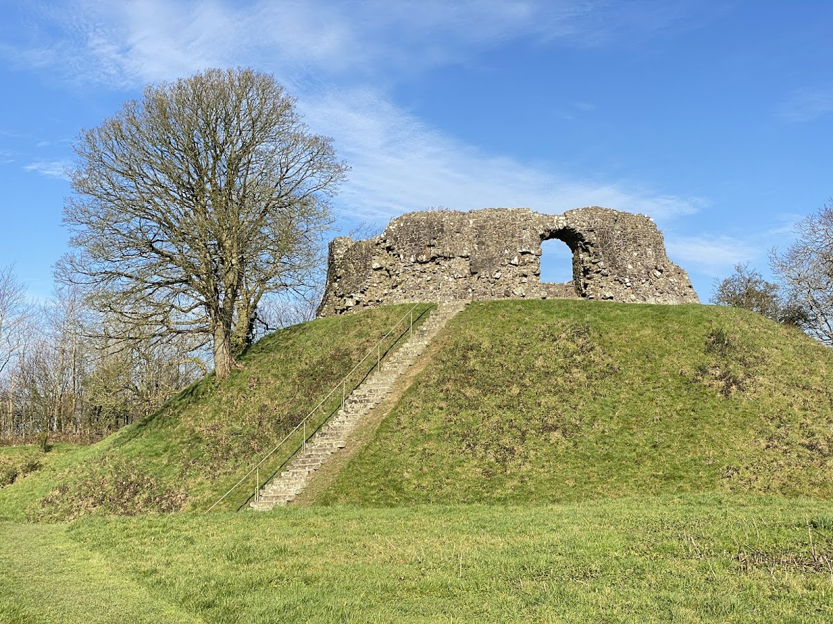 Wiston Castle